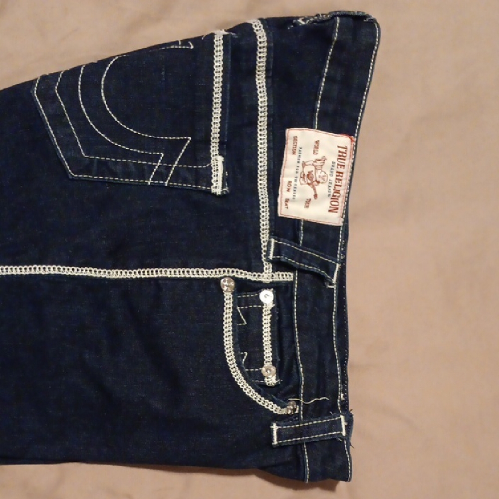 True Religion Indigo Jeans with Contrast Stitching